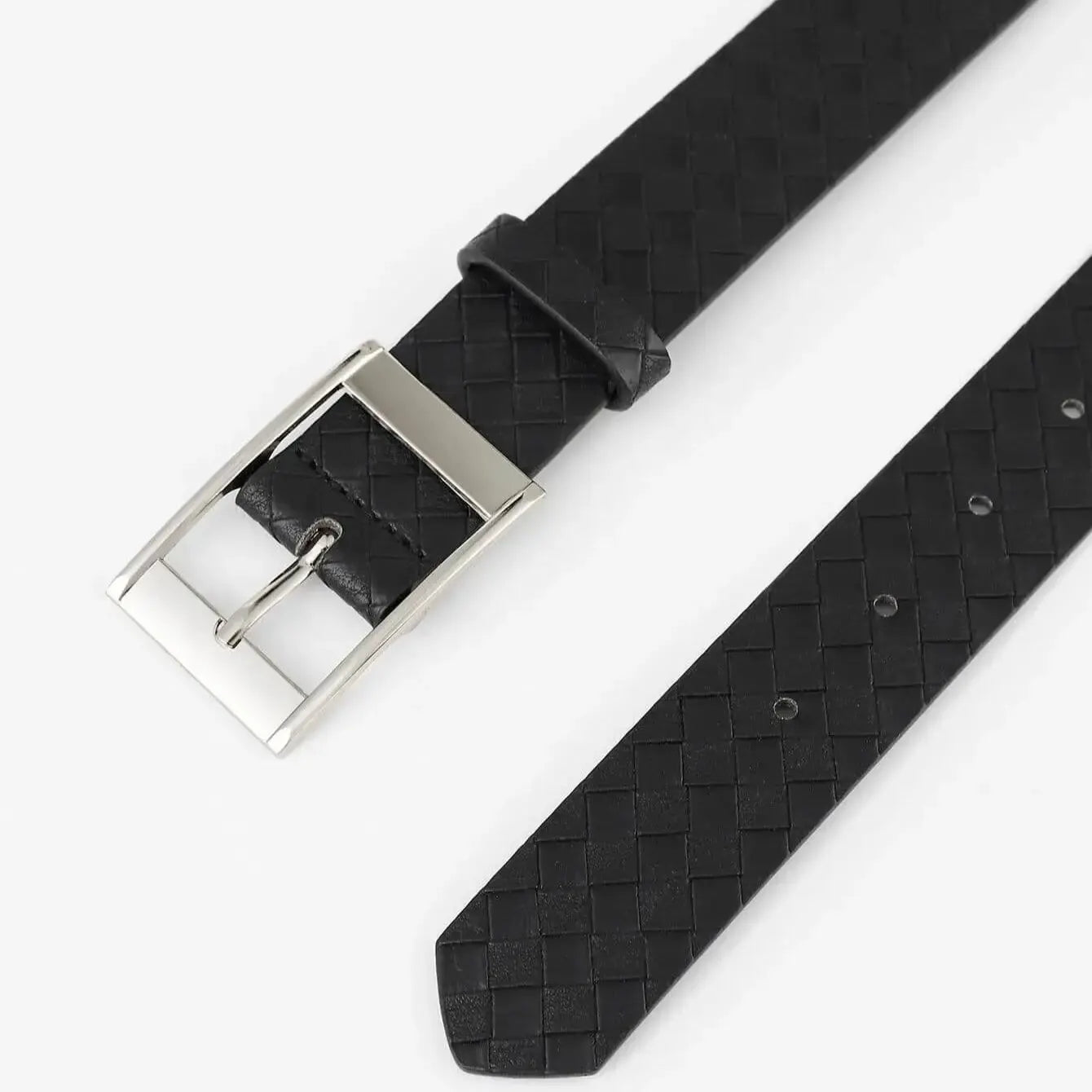 Cinto de Couro Sintético Premium - Elegância e Versatilidade
